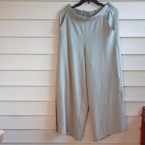 Adrianna‎ Papell Wide-Leg Pants in Soft Gray